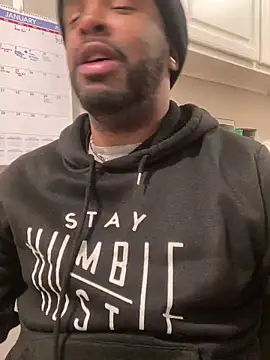 Snapshot of Dick_McStuffEms chatting on January 2025 12:05:02 AM Dick McStuffEms online show from January 2025 12:05:02 AM