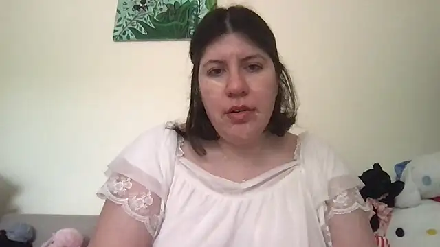 Snapshot of HYPHYtype chatting on June 2026 10:36:01 PM HYPHYtype online show from June 2026 10:36:01 PM