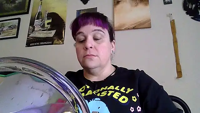 Snapshot of GothyBaby chatting on December 2025 06:03:01 PM GothyBaby online show from December 2025 06:03:01 PM