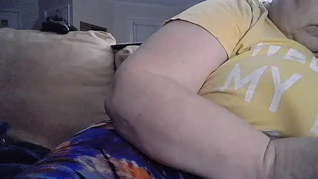 atlwebbie75 online show from November 2025 12:38:02 AM