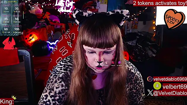VelvetDiablo online show from October 2025 12:00:01 AM