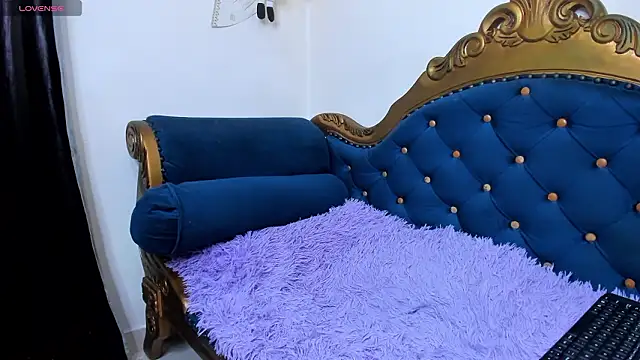 Snapshot of MaryJaneDove chatting on February 2026 11:57:02 PM MaryJaneDove online show from February 2026 11:57:02 PM