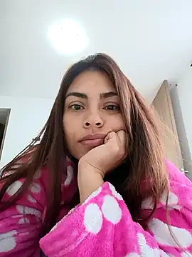 Snapshot of Ivanna2 chatting on December 2025 12:56:01 PM Ivanna2 online show from December 2025 12:56:01 PM