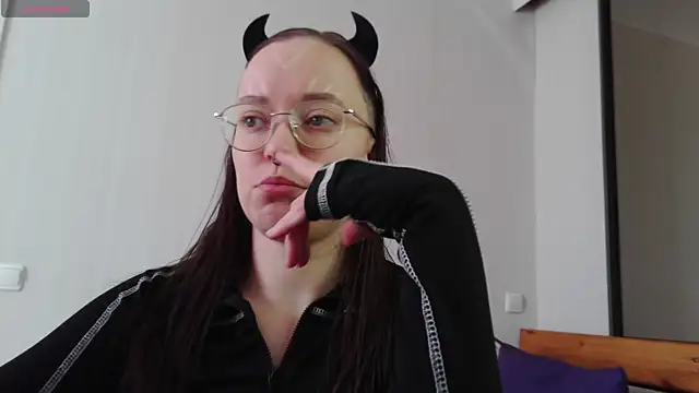 Aelita bb online show from April 2026 10:08:02 AM