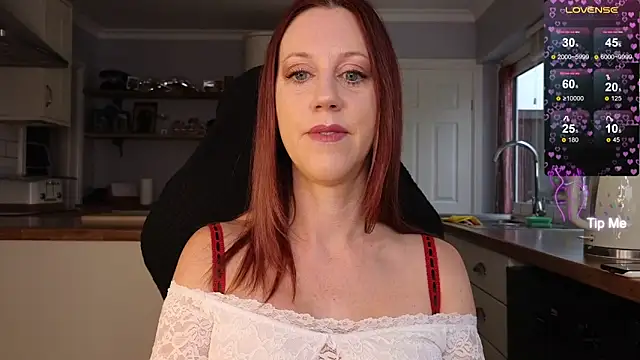 stripmequick online show from October 2025 09:08:01 AM