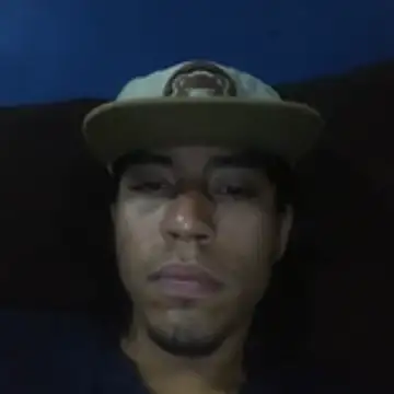 Snapshot of AlexAlejandro13 chatting on May 2026 03:37:02 AM AlexAlejandro13 online show from May 2026 03:37:02 AM