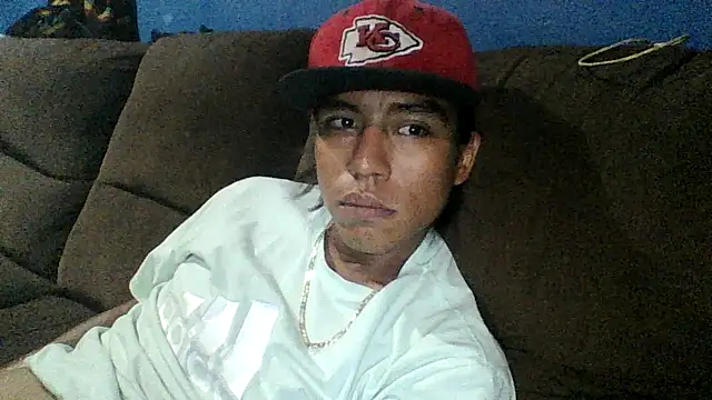 Snapshot of AlexAlejandro13 chatting on August 2026 04:14:01 AM AlexAlejandro13 online show from August 2026 04:14:01 AM