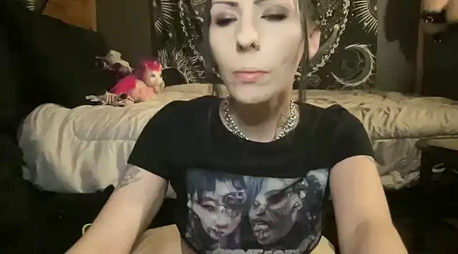 Snapshot of TeenyDoll chatting on December 2024 03:58:02 AM TeenyDoll online show from December 2024 03:58:02 AM