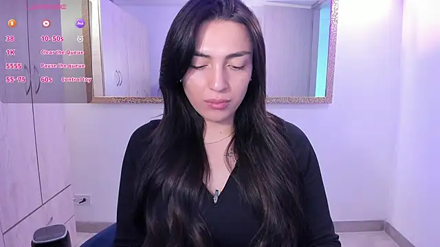 Snapshot of EricaVanderhill chatting on January 2026 08:40:02 PM EricaVanderhill online show from January 2026 08:40:02 PM