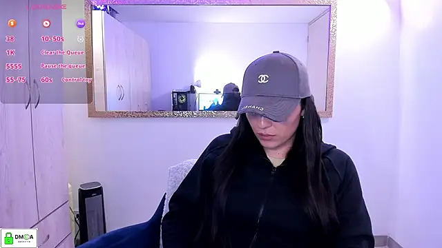 EricaVanderhill online show from March 2026 11:54:02 PM