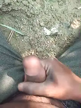 FinableKnee online show from October 2025 05:22:02 AM