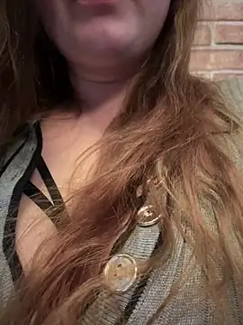 Snapshot of CandyShoopp chatting on January 2025 03:50:01 PM CandyShoopp online show from January 2025 03:50:01 PM