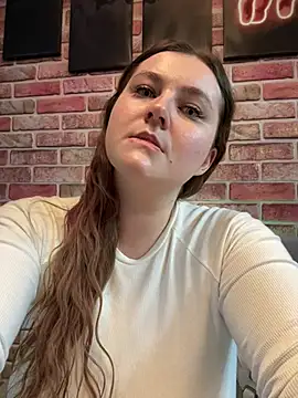 Snapshot of CandyShoopp chatting on March 2025 09:27:02 PM CandyShoopp online show from March 2025 09:27:02 PM