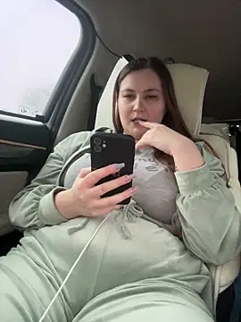 Snapshot of CandyShoopp chatting on March 2025 02:00:01 PM CandyShoopp online show from March 2025 02:00:01 PM