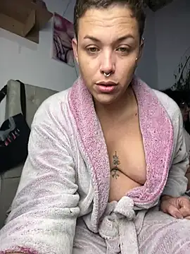 Alicbranca online show from April 2026 12:45:02 PM