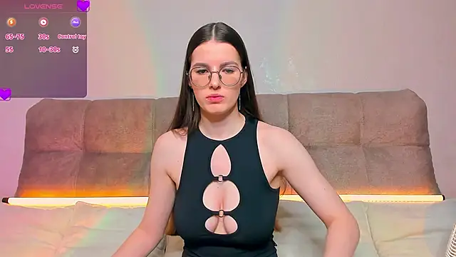 Snapshot of AriellaTesk chatting on February 2026 02:27:01 AM AriellaTesk online show from February 2026 02:27:01 AM