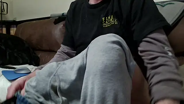 Snapshot of dickgozinyah chatting on March 2025 08:32:02 PM dickgozinyah online show from March 2025 08:32:02 PM