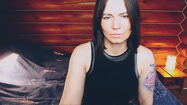 Platina Fox online show from February 2025 05:21:01 AM