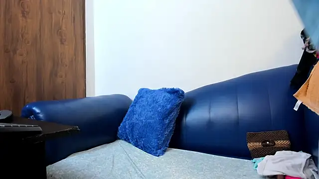 Snapshot of Mature_Skinny chatting on January 2026 12:09:02 PM Mature Skinny online show from January 2026 12:09:02 PM