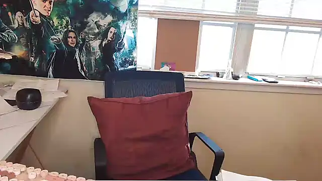 EntitledMistress online show from November 2025 07:35:01 PM