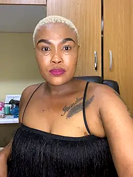 Snapshot of BADFATASS85 chatting on December 2025 09:53:02 PM BADFATASS85 online show from December 2025 09:53:02 PM