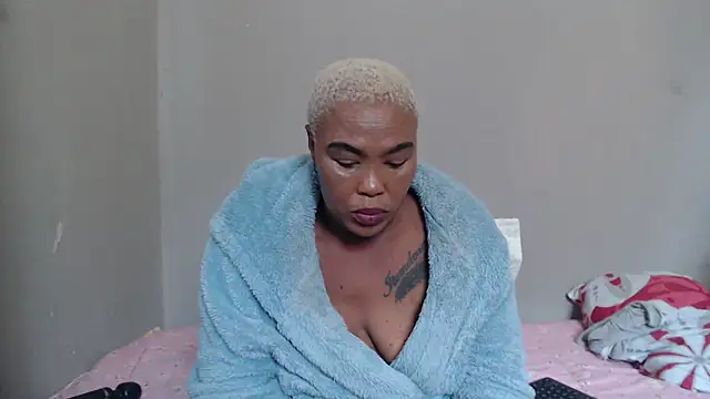 Snapshot of BADFATASS85 chatting on December 2025 12:34:02 PM BADFATASS85 online show from December 2025 12:34:02 PM