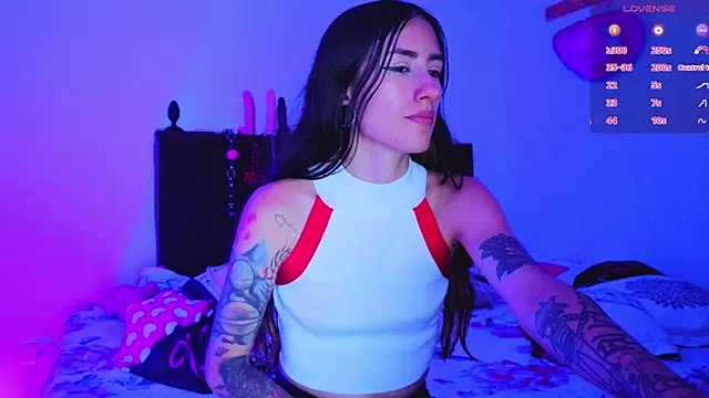 I am kim online show from March 2026 03:25:01 AM