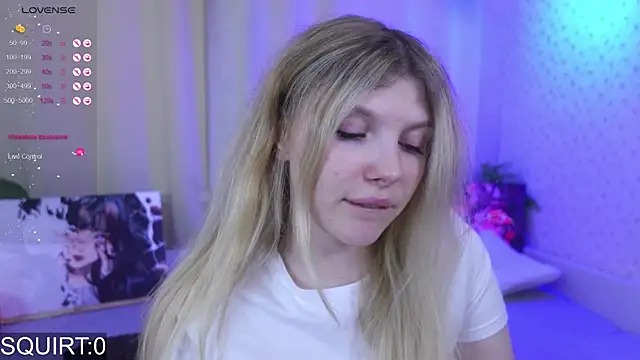 Snapshot of _aleksa_ chatting on October 2025 06:33:01 AM aleksa online show from October 2025 06:33:01 AM