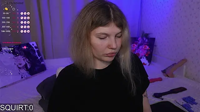 Snapshot of _aleksa_ chatting on November 2025 05:40:02 AM aleksa online show from November 2025 05:40:02 AM