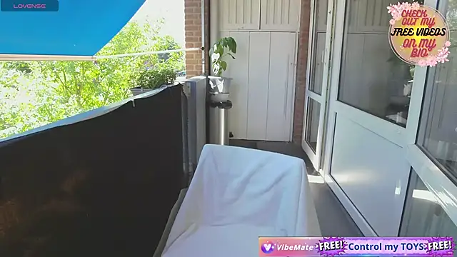 Therainqueen online show from July 2026 09:45:02 AM