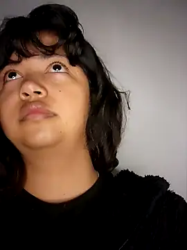 Snapshot of Peach_Girll chatting on February 2025 10:54:02 AM Peach Girll online show from February 2025 10:54:02 AM