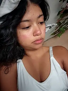 Snapshot of Peach_Girll chatting on November 2025 03:23:02 PM Peach Girll online show from November 2025 03:23:02 PM