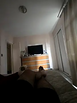 Snapshot of MysterBearMG chatting on October 2025 05:19:02 PM MysterBearMG online show from October 2025 05:19:02 PM