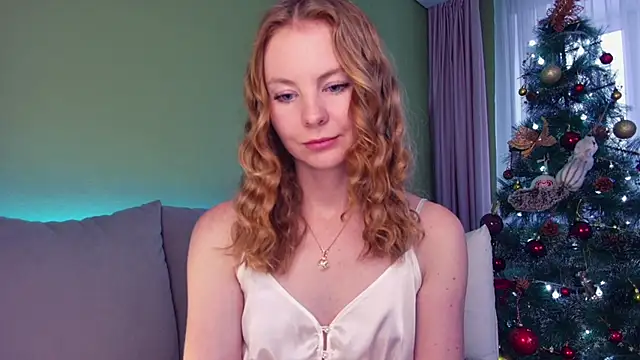 Cuddle Cat online show from December 2024 11:09:01 AM