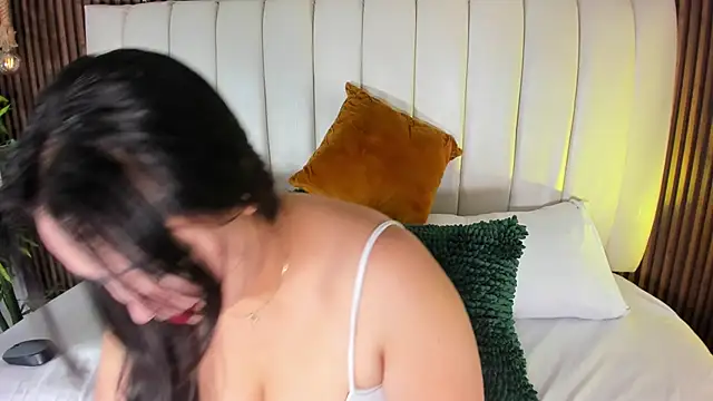 Dulce 26  online show from January 2026 10:47:02 PM