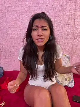 Snapshot of Kiscsillagg chatting on December 2024 12:38:01 PM Kiscsillagg online show from December 2024 12:38:01 PM