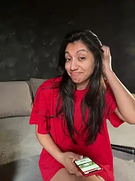 Snapshot of Kiscsillagg chatting on February 2025 06:20:02 PM Kiscsillagg online show from February 2025 06:20:02 PM