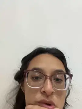 Ninnfa online show from January 2025 06:01:02 PM