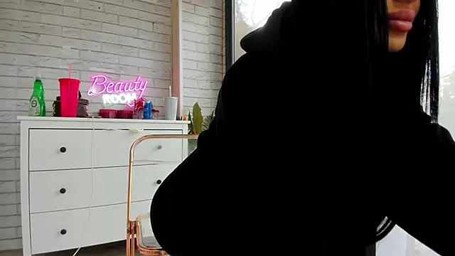 Britney Charm  online show from November 2025 08:14:02 AM