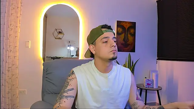 alejandro calderon1 online show from February 2026 02:42:01 AM