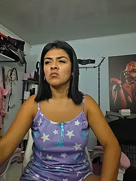 Snapshot of Hannah-grace chatting on October 2025 09:37:01 AM Hannah-grace online show from October 2025 09:37:01 AM