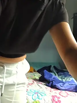 Snapshot of Hannah-grace chatting on November 2025 11:54:01 AM Hannah-grace online show from November 2025 11:54:01 AM