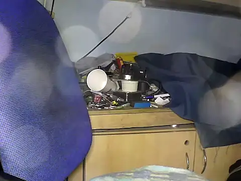 SkaterHun online show from September 2025 05:56:02 PM