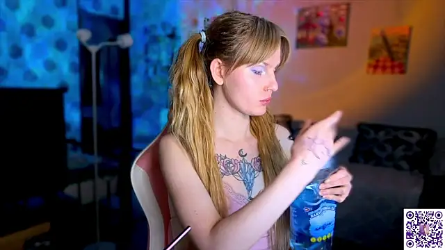 Chanel Gill online show from March 2026 11:30:02 PM