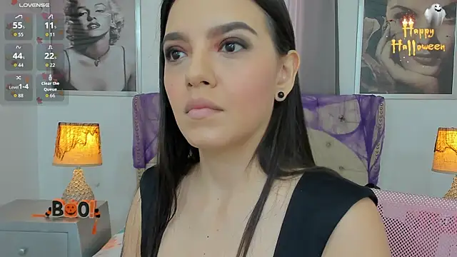 Snapshot of Beautyari_ chatting on October 2025 12:06:01 PM Beautyari online show from October 2025 12:06:01 PM