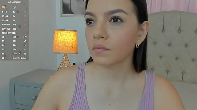 Snapshot of Beautyari_ chatting on November 2025 12:16:02 PM Beautyari online show from November 2025 12:16:02 PM