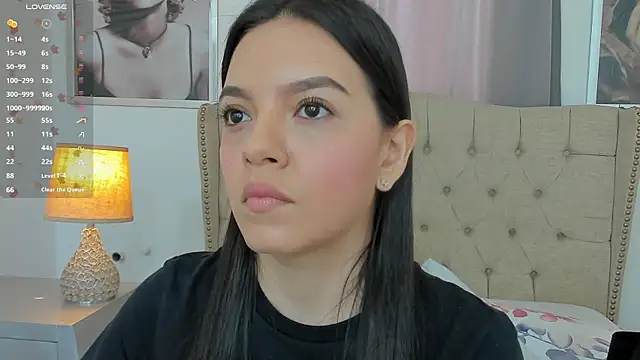 Snapshot of Beautyari_ chatting on November 2025 12:33:01 PM Beautyari online show from November 2025 12:33:01 PM