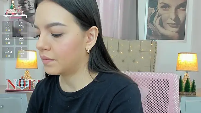 Snapshot of Beautyari_ chatting on December 2025 12:10:01 PM Beautyari online show from December 2025 12:10:01 PM