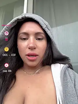 Snapshot of MeghanXO chatting on July 2026 01:35:02 PM MeghanXO online show from July 2026 01:35:02 PM