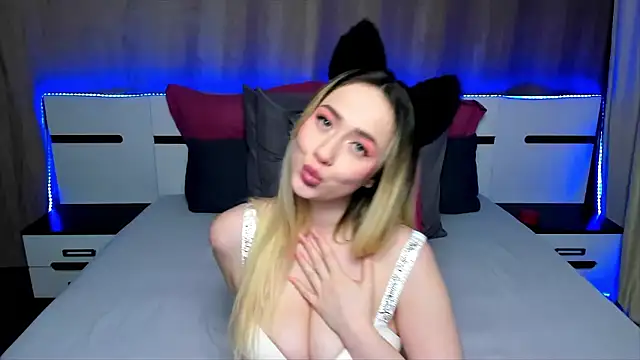 AriaSugar online show from December 2024 07:10:01 AM